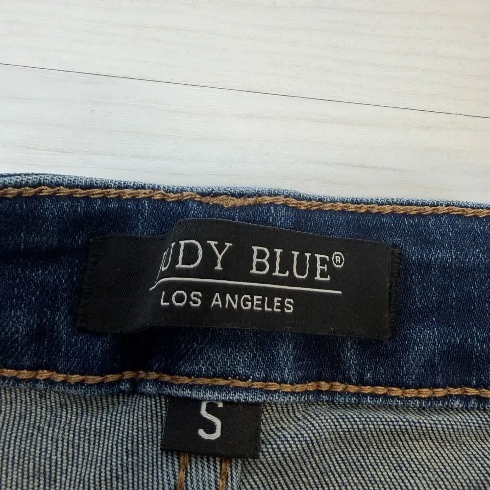 Judy Blue Denim Jean Pull On Shorts Women's‎ S Stretch Medium Dark Wash Cuffed